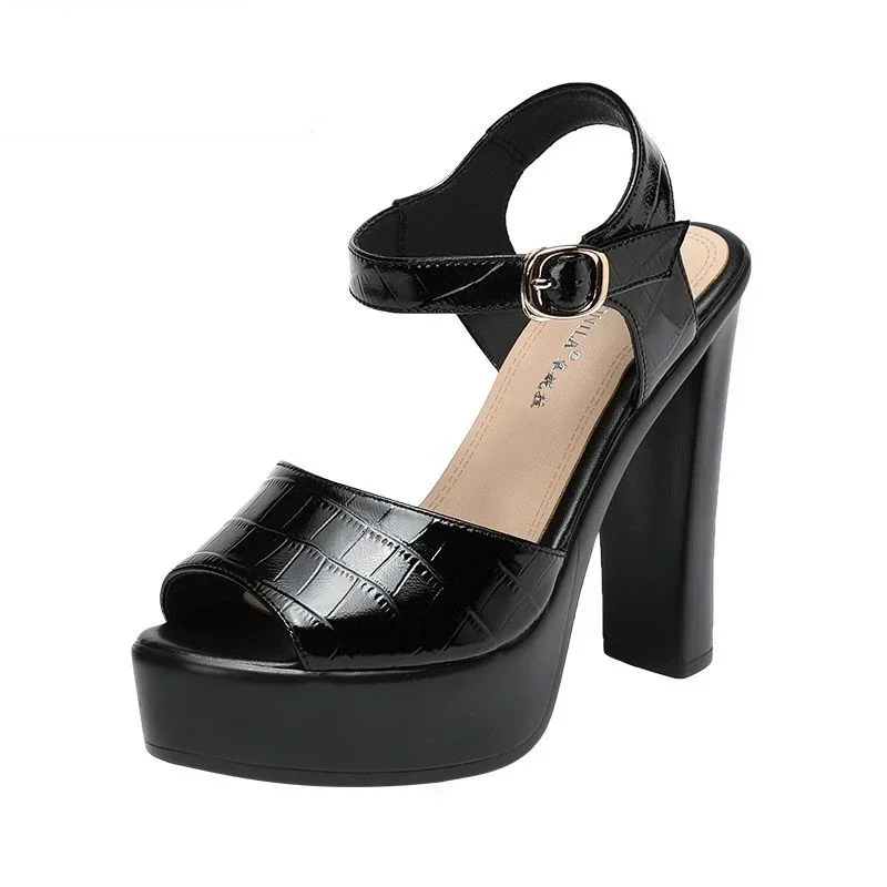 Sandalias de cuero genuino de  - Summer Clothing Stores reseña y precio
